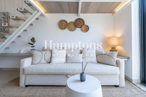 Studio Apartment No. 131750 4