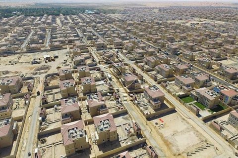 Land de 1092m² en Abu Dhabi, UAE No. 90347 3