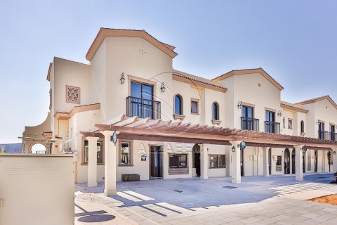 3 bedrooms Townhouse in Khalifa City, UAE No. 90346 2