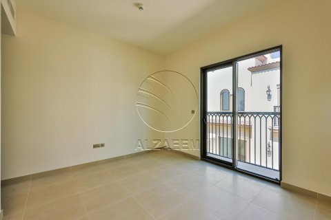 3 bedrooms Townhouse in Khalifa City, UAE No. 90346 6