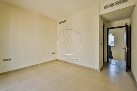 3 bedrooms Townhouse in Khalifa City, UAE No. 90346 8