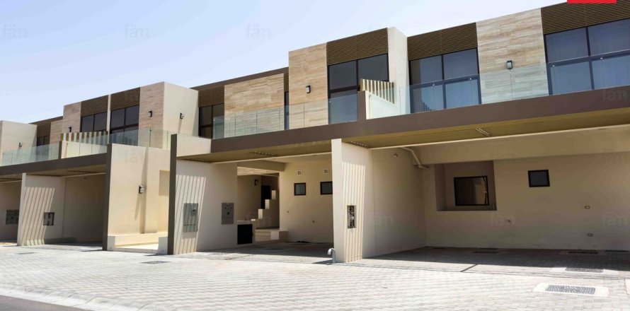 Townhouse de 4 dormitorios  No. 134806