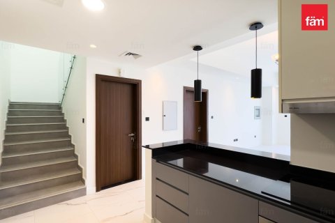 Townhouse de 4 dormitorios  No. 134806 7