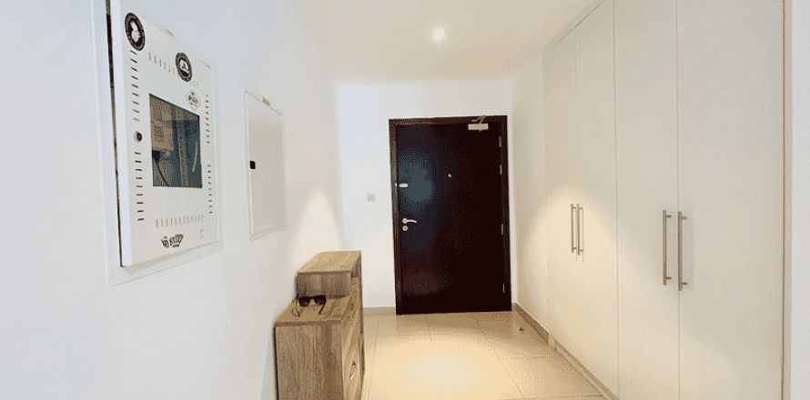 Studio Apartment in Al Khail Heights, UAE No. 170787