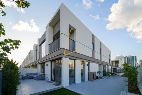 Villa de 4 dormitorios en Tilal Al Ghaf, UAE No. 148131 31