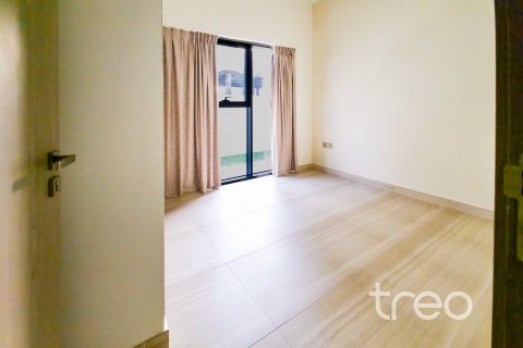 4 bedrooms Townhouse in DAMAC Hills (Akoya by DAMAC), UAE No. 199015 9