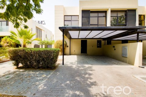 4 bedrooms Townhouse in DAMAC Hills (Akoya by DAMAC), UAE No. 199018 22