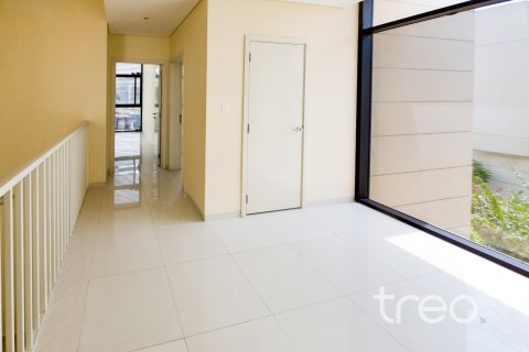 4 bedrooms Townhouse in DAMAC Hills (Akoya by DAMAC), UAE No. 199018 7