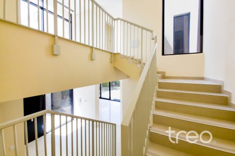 4 bedrooms Townhouse in DAMAC Hills (Akoya by DAMAC), UAE No. 199018 13