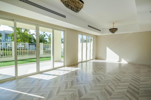 Villa de 3 dormitorios  No. 123808 4