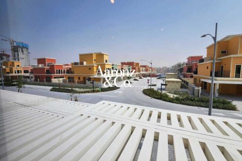 Villa de 4 chambres à Damac Lagoons, UAE No. 208419