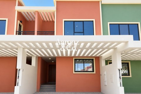 Villa de 4 chambres à Damac Lagoons, UAE No. 208419 4