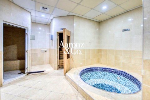 1 bedroom Apartment in Jumeirah Lake Towers, UAE No. 208422 9