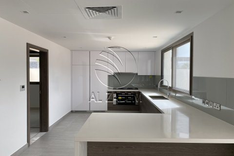 3 bedrooms Villa No. 127782 11