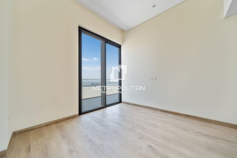 3 bedrooms Apartment No. 129116 12