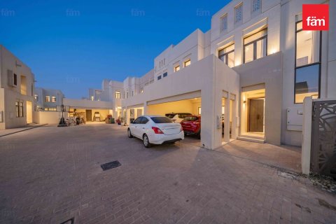 4 غرف نوم فيلا في ريم, الإمارات العربية المتحدة رقم 166896 30