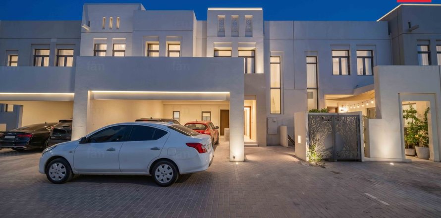 4 غرف نوم فيلا في ريم, الإمارات العربية المتحدة رقم 166896