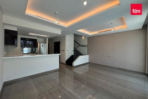 4 غرف نوم فيلا في دبي, الإمارات العربية المتحدة رقم 105664 3