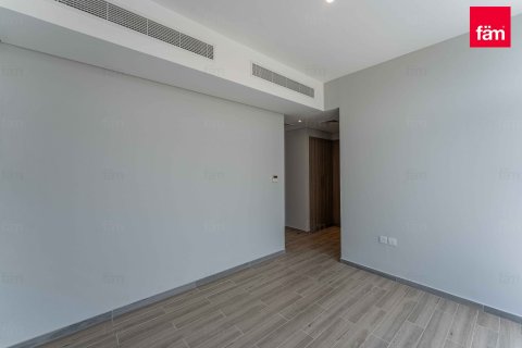 3 bedrooms Townhouse in Dubai, UAE No. 105645 12