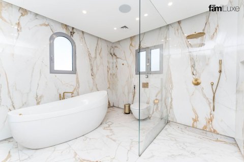 6 bedrooms Villa in Palm Jumeirah, UAE No. 143378 22