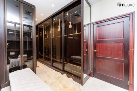 6 bedrooms Villa in Palm Jumeirah, UAE No. 143378 25