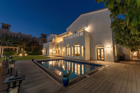 6 bedrooms Villa in Palm Jumeirah, UAE No. 143378 17