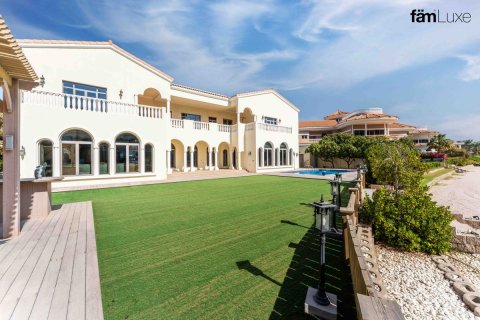 6 bedrooms Villa in Palm Jumeirah, UAE No. 143378 21