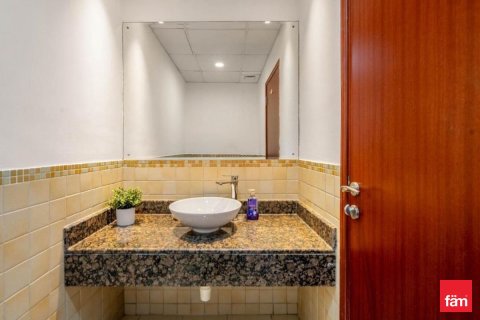 2 bedrooms Apartment in Dubai, UAE No. 143374 3