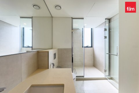 4 bedrooms Villa in Dubai, UAE No. 143372 13