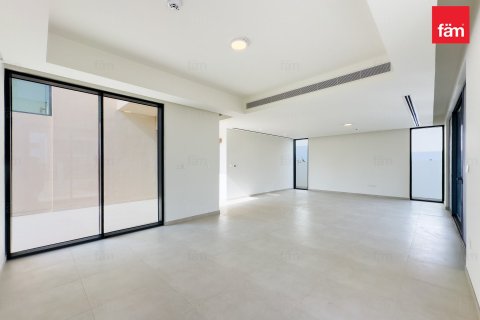 4 bedrooms Villa in Dubai, UAE No. 143372 23