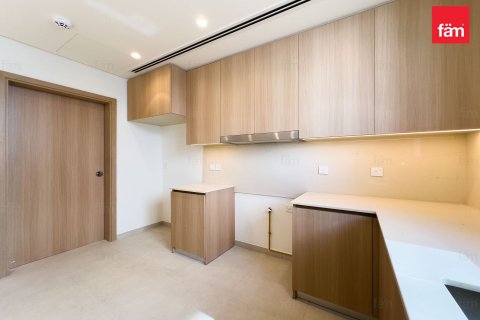 4 bedrooms Villa in Dubai, UAE No. 143372 21