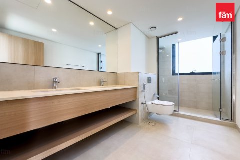 4 bedrooms Villa in Dubai, UAE No. 143372 6