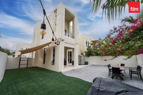 3 bedrooms Villa in Reem, UAE No. 143375