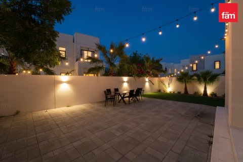 3 bedrooms Villa in Reem, UAE No. 143375 19