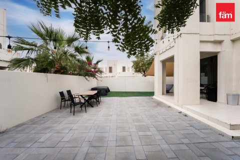 3 bedrooms Villa in Reem, UAE No. 143375 7