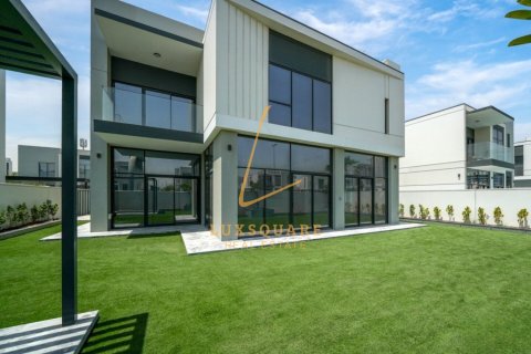 Villa de 4 dormitorios en Murooj Al Furjan, UAE No. 150630