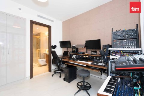 Квартира с 2 спальнями в Дубай, ОАЭ №146305 12