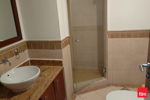 Квартира с 2 спальнями в Дубай, ОАЭ №146301 8