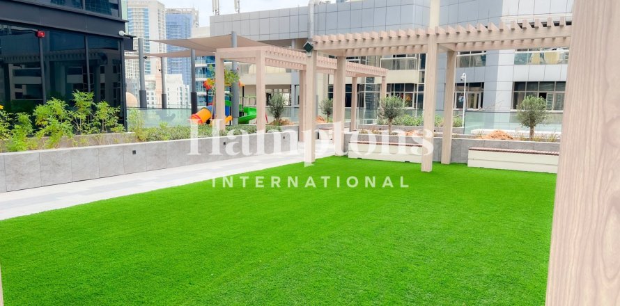 1 bedroom Apartment in The Address Dubai Marina, UAE No. 165123