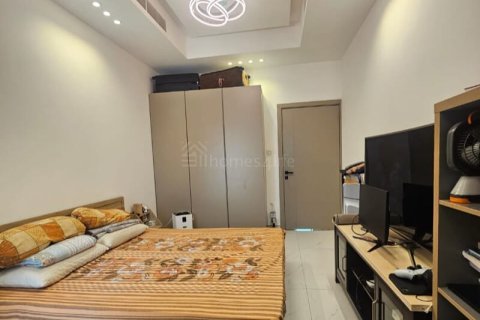 Townhouse de 3 dormitorios en Al Furjan, UAE No. 168984 4