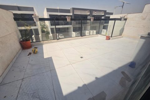 Townhouse de 3 dormitorios en Al Furjan, UAE No. 168984 18