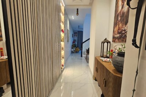Townhouse de 3 dormitorios en Al Furjan, UAE No. 168984 14
