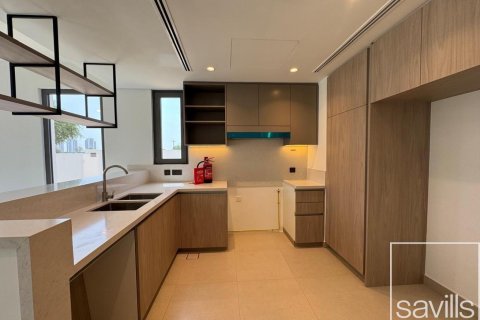 4 bedrooms Townhouse  No. 108006 4