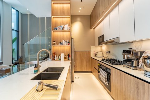 4 bedrooms Townhouse in Jumeirah Village Circle, UAE No. 183326 8
