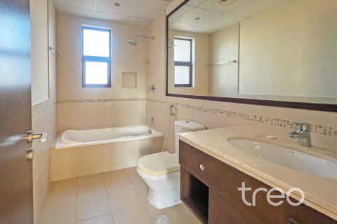 Villa de 3 dormitorios en Mira 2, UAE No. 203941 8