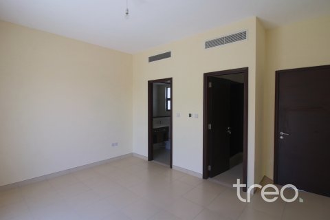 Villa de 3 dormitorios en Mira 2, UAE No. 203941 9