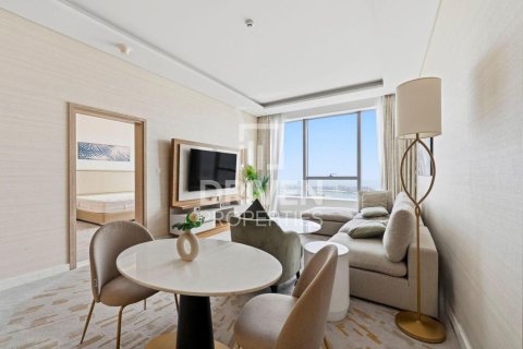 Квартира с 1 спальней в The Palm Tower, ОАЭ №193492 12