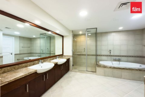 1 bedroom Apartment in Palm Jumeirah, UAE No. 72423 12