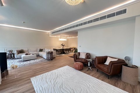 Townhouse de 4 dormitorios en Jumeirah Islands, UAE No. 156459 8
