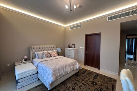 Townhouse de 4 dormitorios en Jumeirah Islands, UAE No. 156459 14